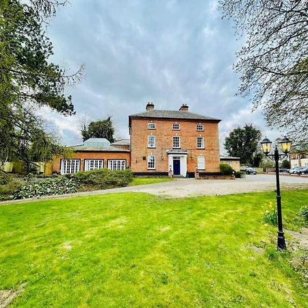 Villa Lydney House Swaffham Sleeps 22 Exterior foto