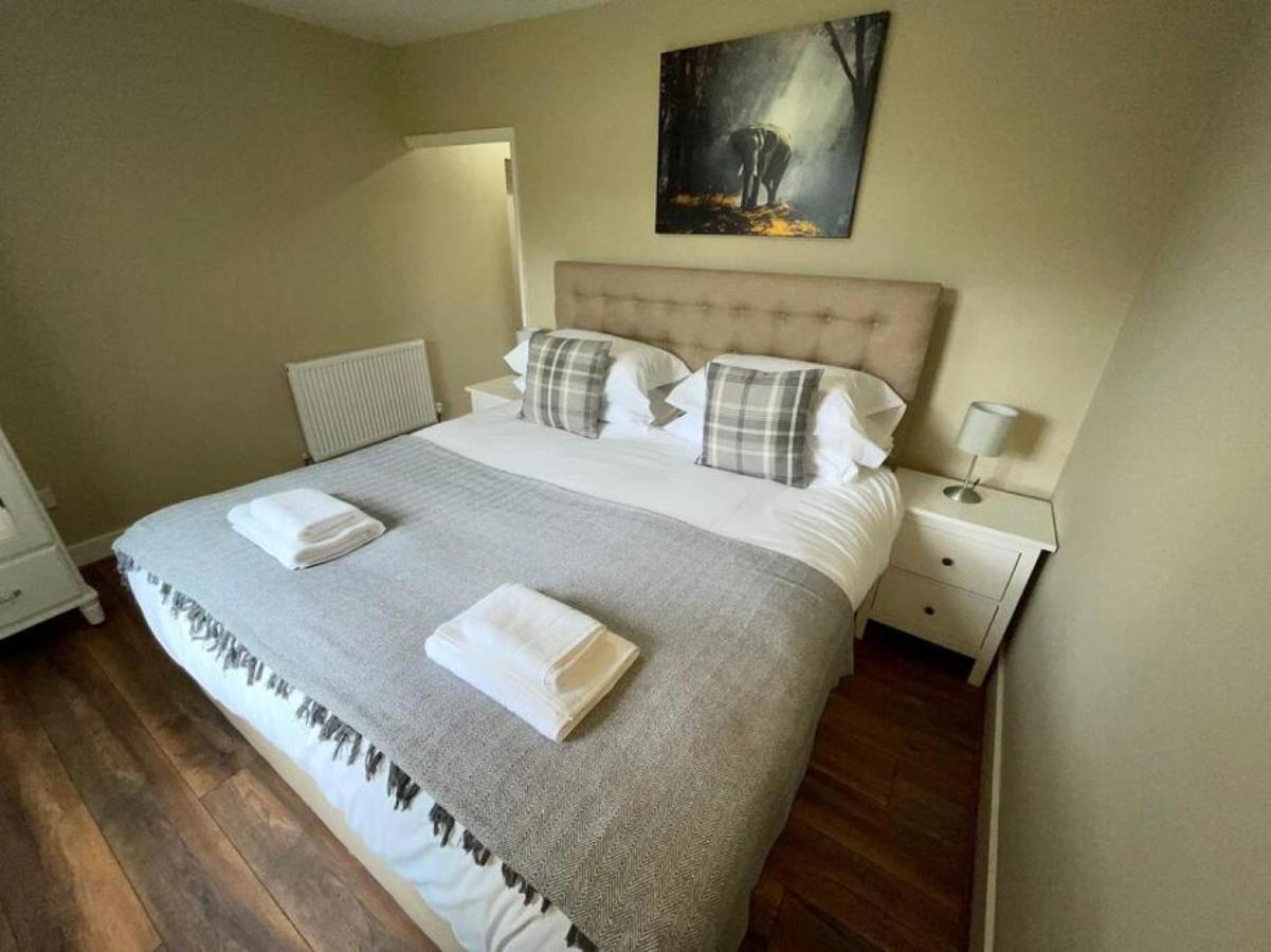Villa Lydney House Swaffham Sleeps 22 Exterior foto