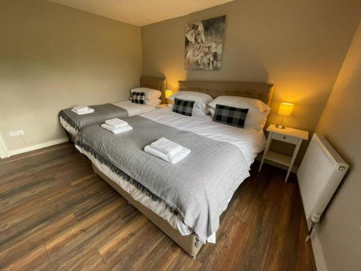 Villa Lydney House Swaffham Sleeps 22 Exterior foto